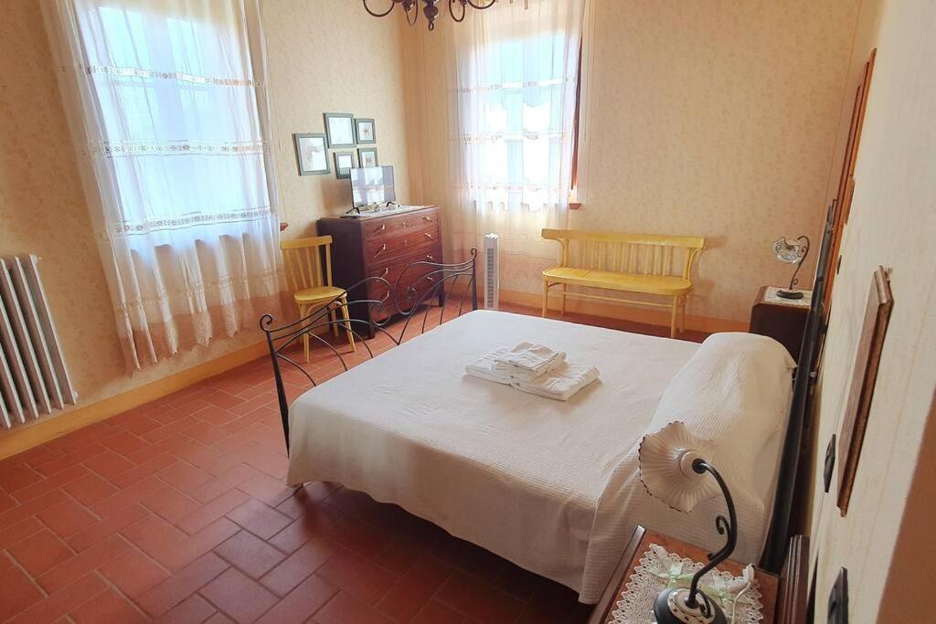 Art Apartment Agriturismo Il Vecchio Merlo Larciano Экстерьер фото